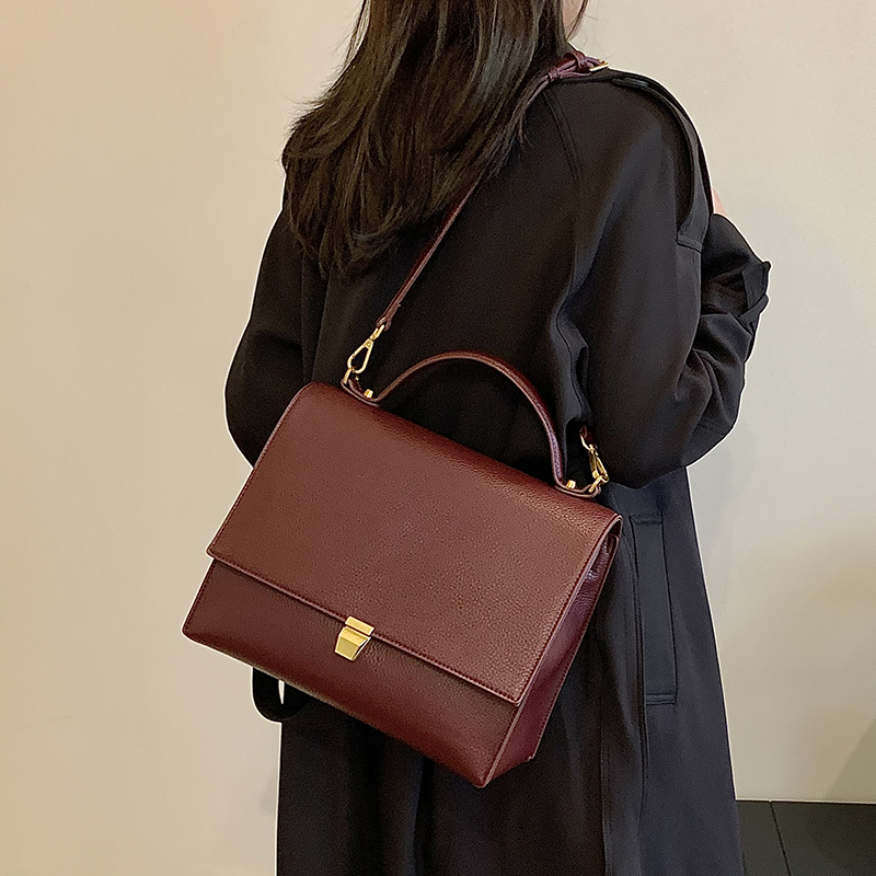 Textured Women Pu Handbags Sol - Pocket Square Set 评论和价格